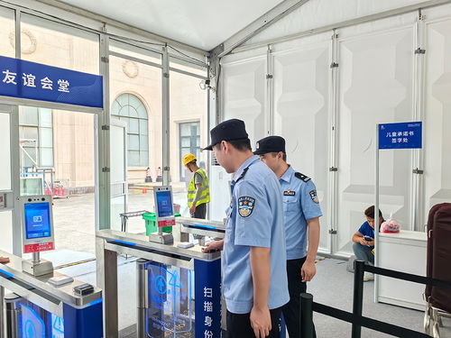 2024上海書(shū)展明日開(kāi)幕 志愿者現(xiàn)場(chǎng)助力，購(gòu)票咨詢無(wú)憂